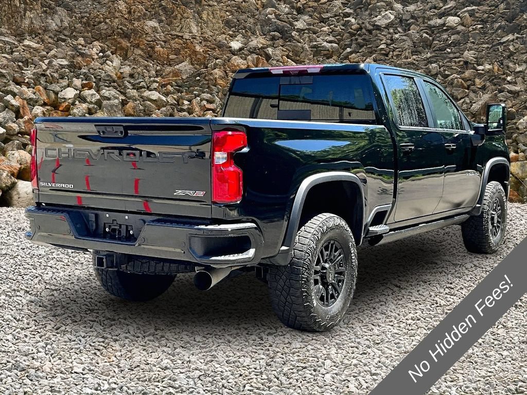 Used 2024 Chevrolet Silverado 2500 ZR2 w/ Technology Package AWD/4WD image 2