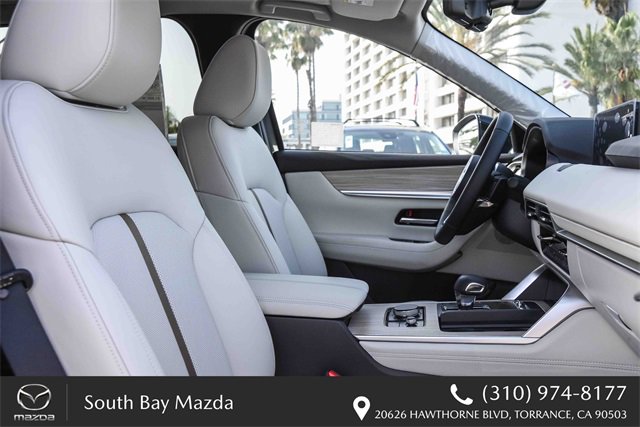 New 2026 MAZDA CX-90 Plug-In Hybrid w/ Premium Plus image 16