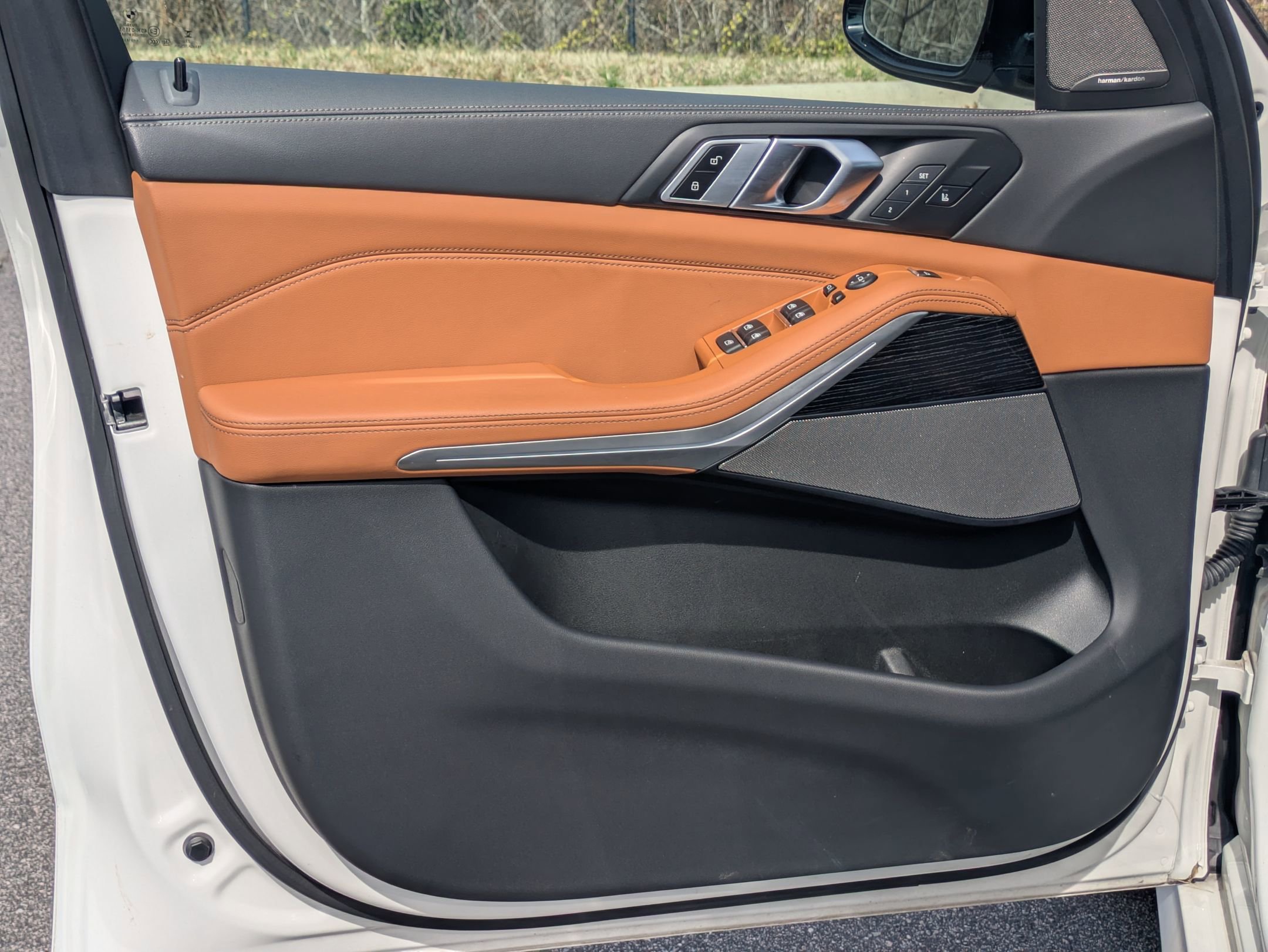 Used 2024 BMW X5 xDrive40i w/ M Sport Package image 20