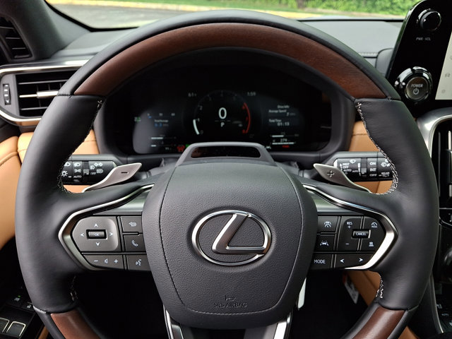 New 2026 Lexus LX 700h Luxury AWD/4WD image 14