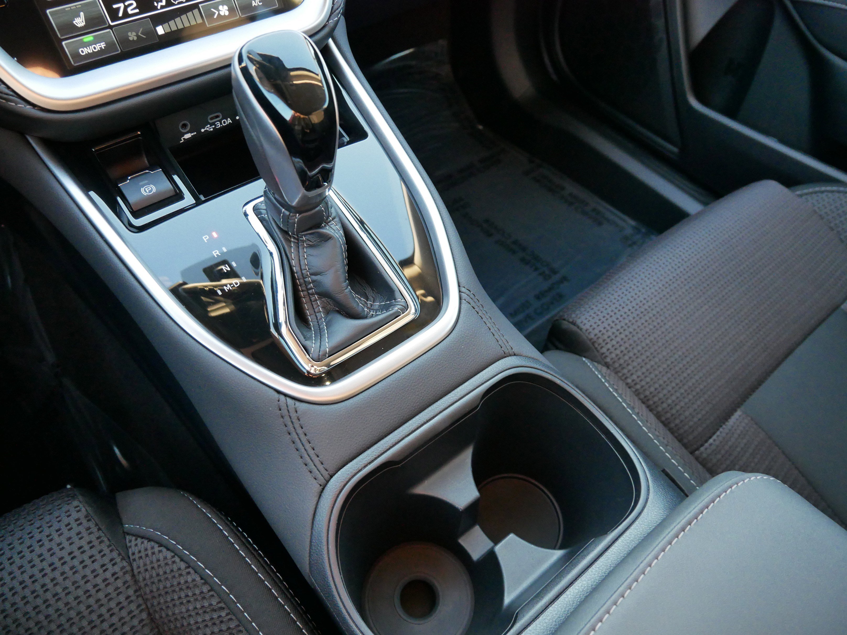 Certified 2025 Subaru Outback Premium image 24