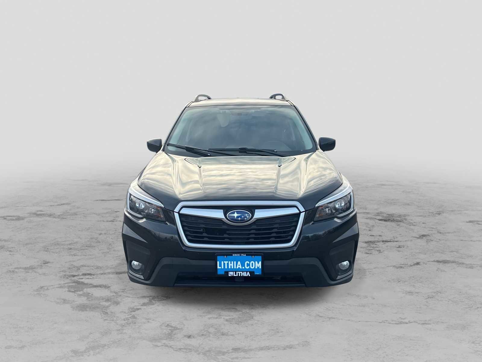 Used 2021 Subaru Forester Premium image 3