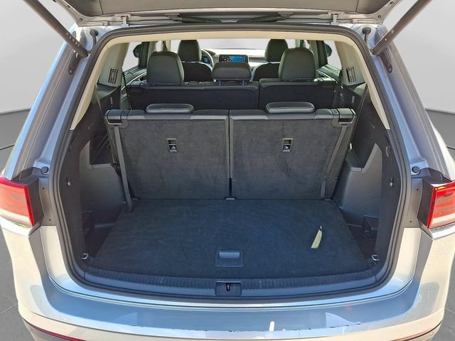 Used 2025 Volkswagen Atlas SE AWD/4WD image 31