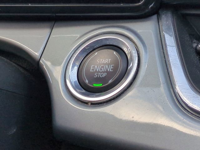 Certified 2024 Chevrolet Trax LT w/ Sunroof Package image 33