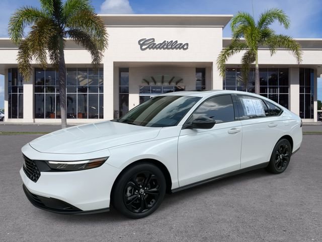 Used 2025 Honda Accord SE image 6