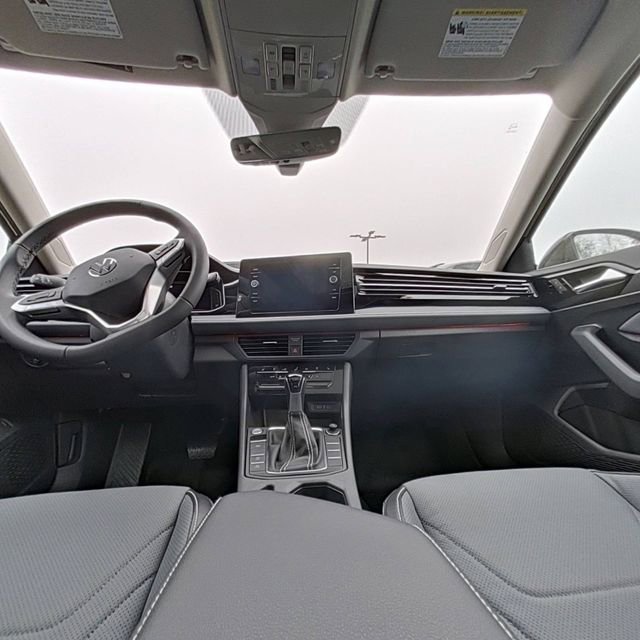 New 2026 Volkswagen Jetta SEL FWD image 26