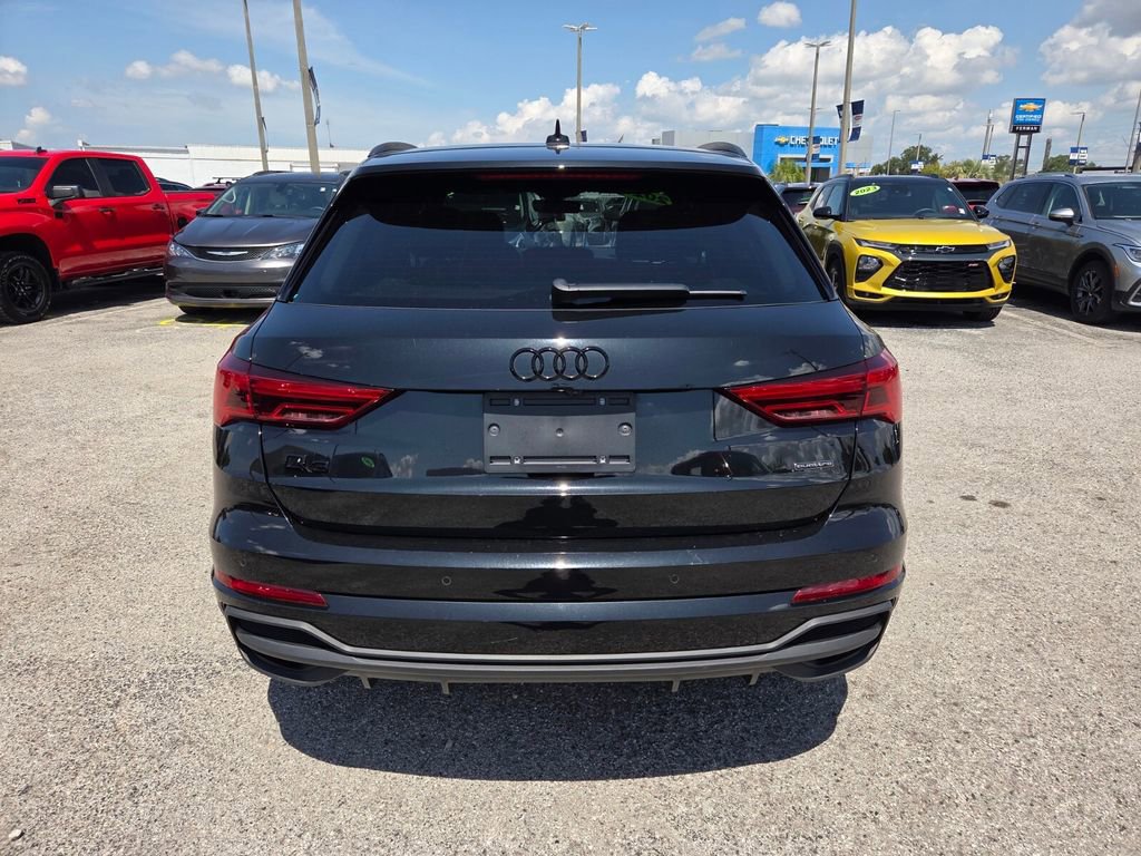 Used 2024 Audi Q3 2.0T Premium Plus w/ Premium Plus Package AWD/4WD image 13