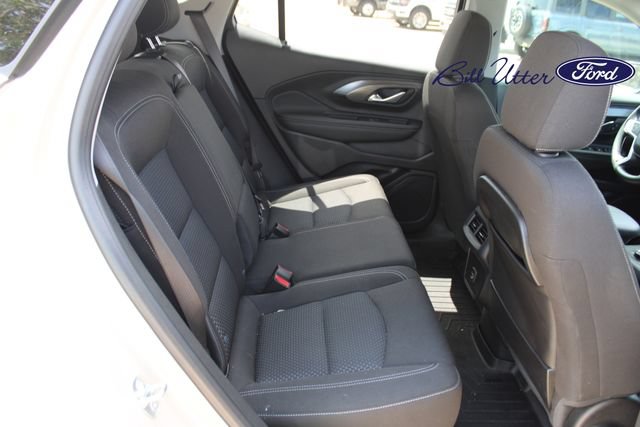 Used 2023 GMC Terrain SLE w/ Elevation Edition FWD image 12