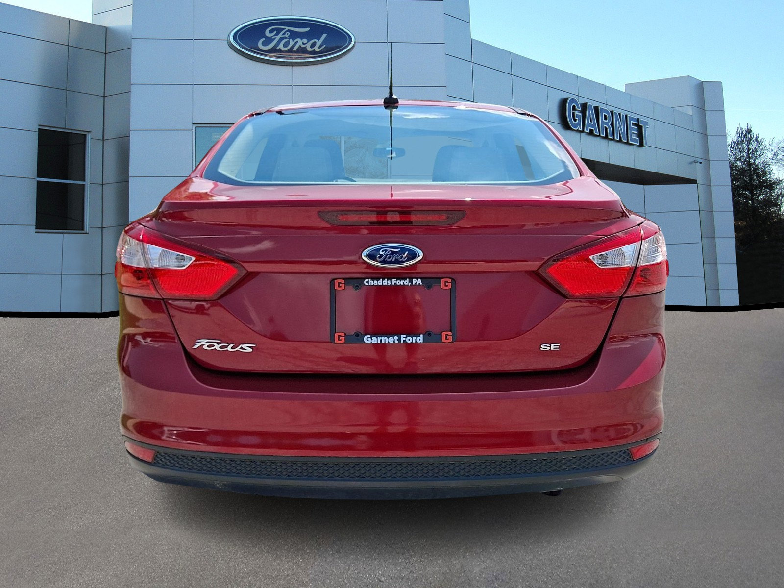 Used 2013 Ford Focus SE w/ SE Winter Pkg FWD image 7