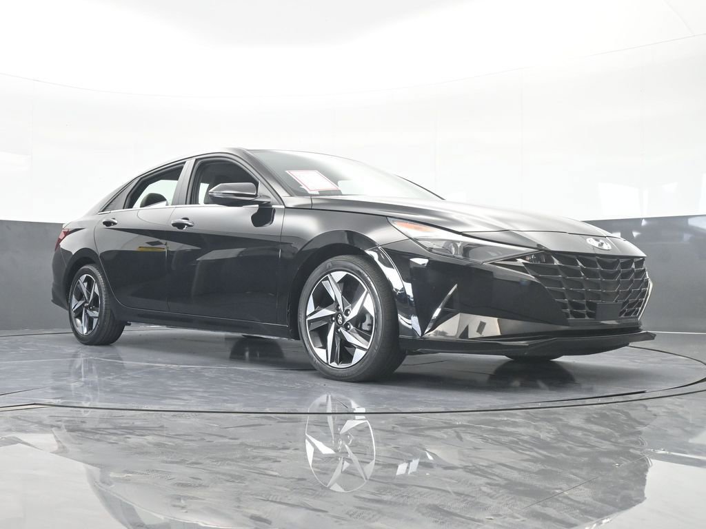 Used 2022 Hyundai Elantra SEL w/ Convenience + Premium Package image 61