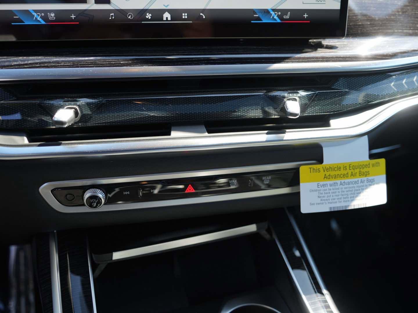 New 2026 BMW X7 xDrive40i w/ M Sport Package image 23