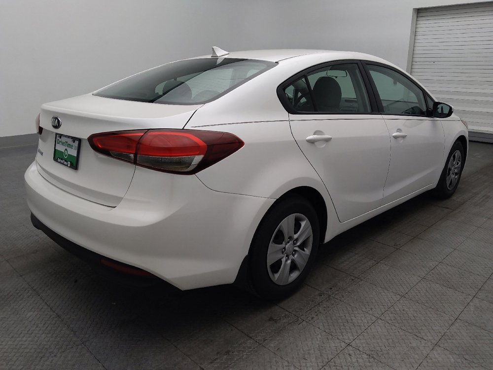 Used 2017 Kia Forte LX w/ LX Popular Package image 7