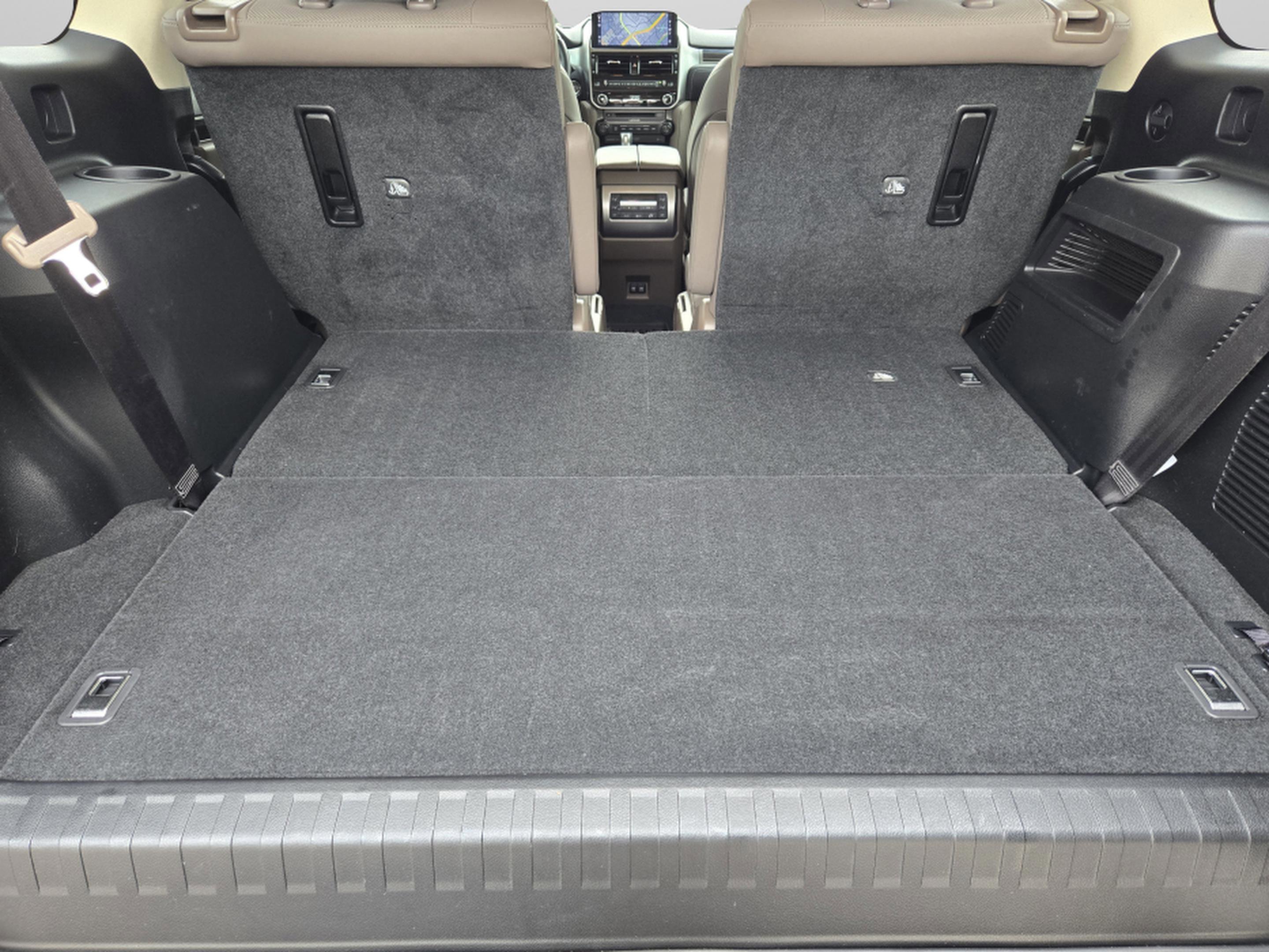 Certified 2023 Lexus GX 460 Premium w/ Accessory Package AWD/4WD image 35