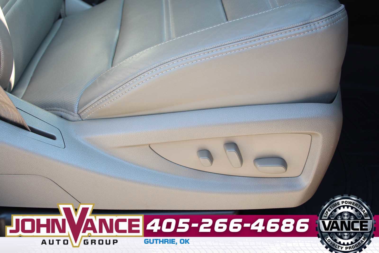 Used 2015 GMC Sierra 2500 Denali w/ Duramax Plus Package image 21