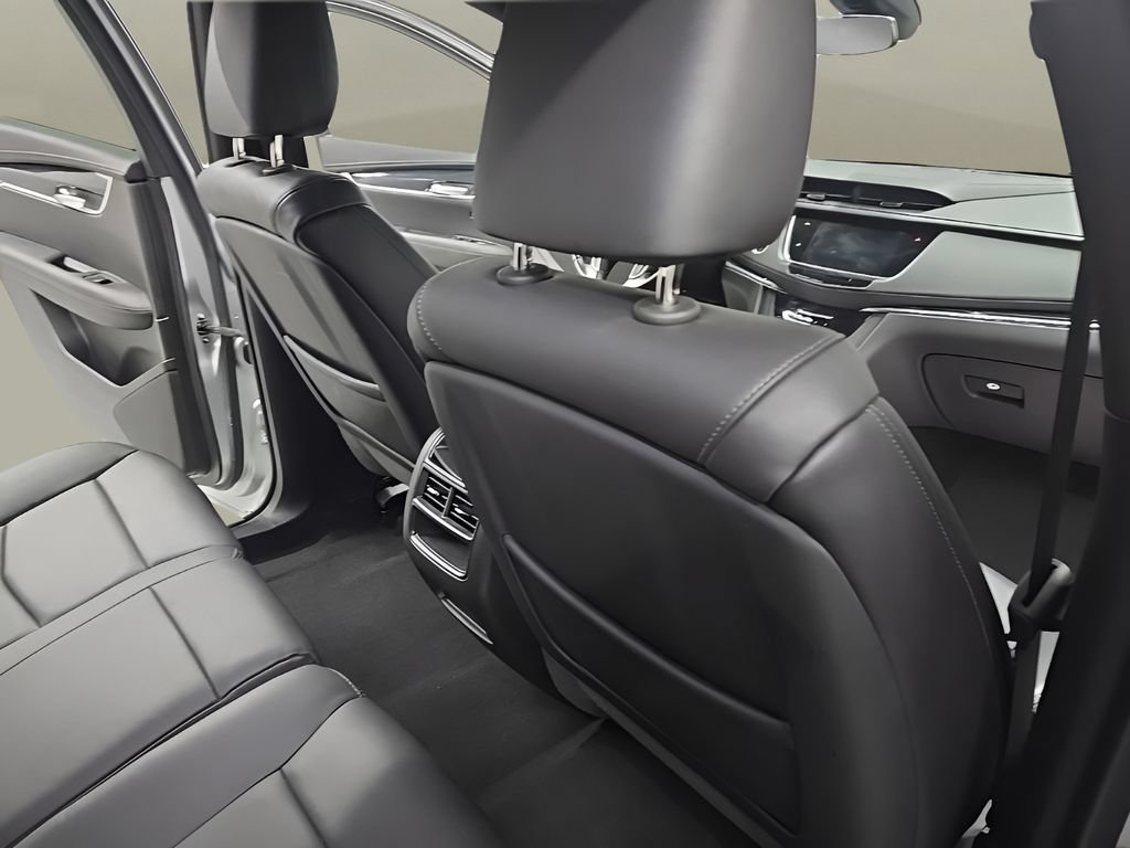 Used 2020 Cadillac XT5 Premium Luxury AWD/4WD image 22