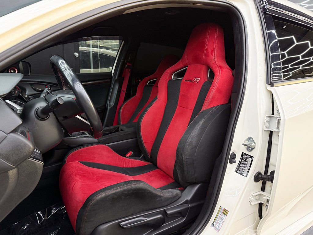 Used 2019 Honda Civic Type R image 17