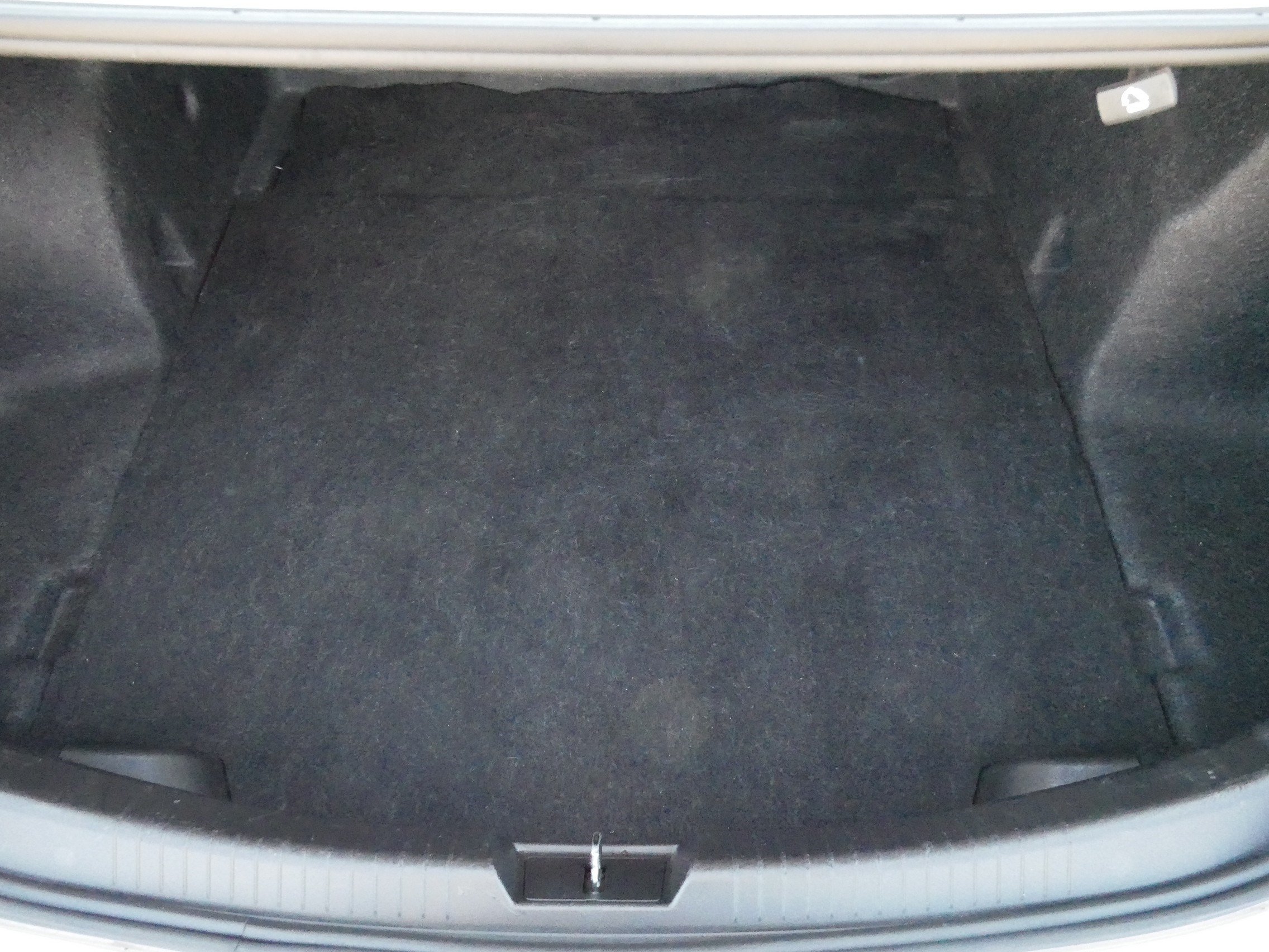 Used 2018 Chevrolet Malibu LT FWD image 18