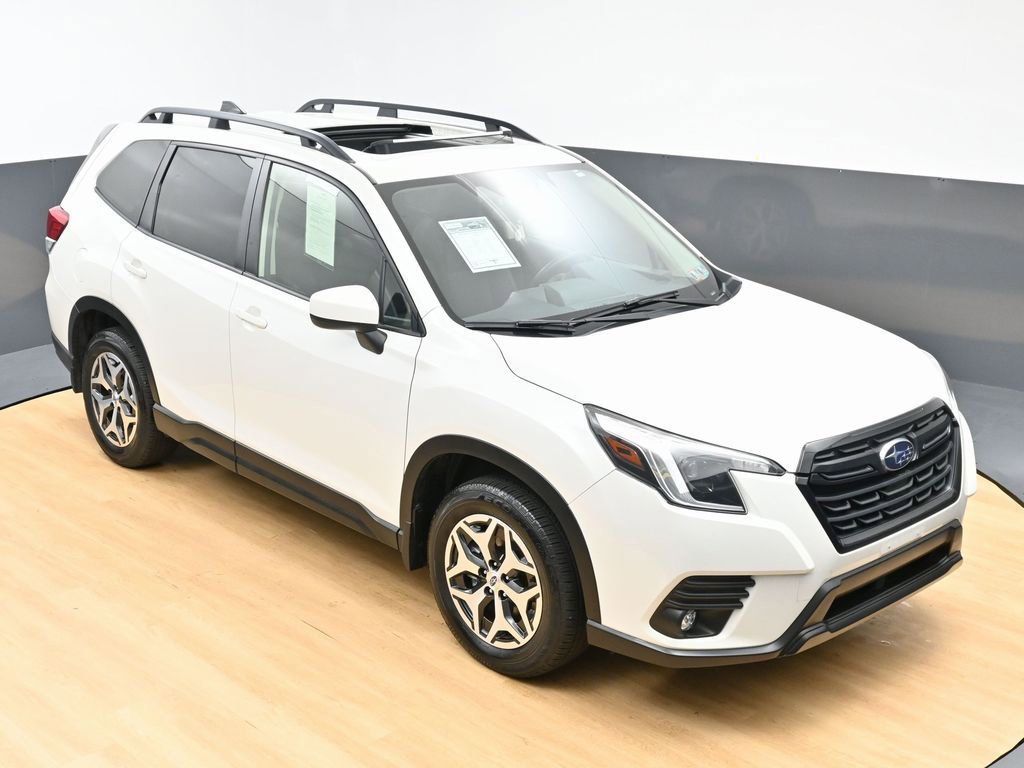 Used 2024 Subaru Forester Premium image 43