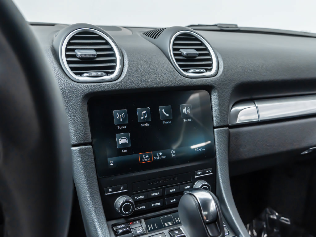 Used 2025 Porsche 718 Cayman RWD image 15