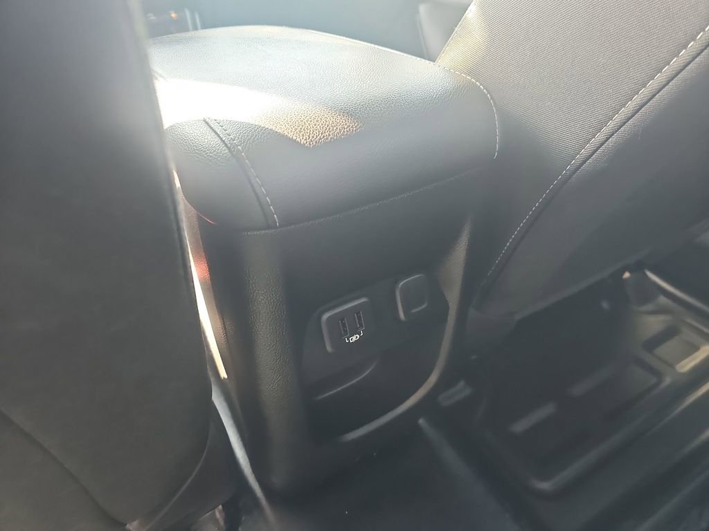 Used 2022 Chevrolet Colorado LT w/ Fleet Safety Package RWD image 27