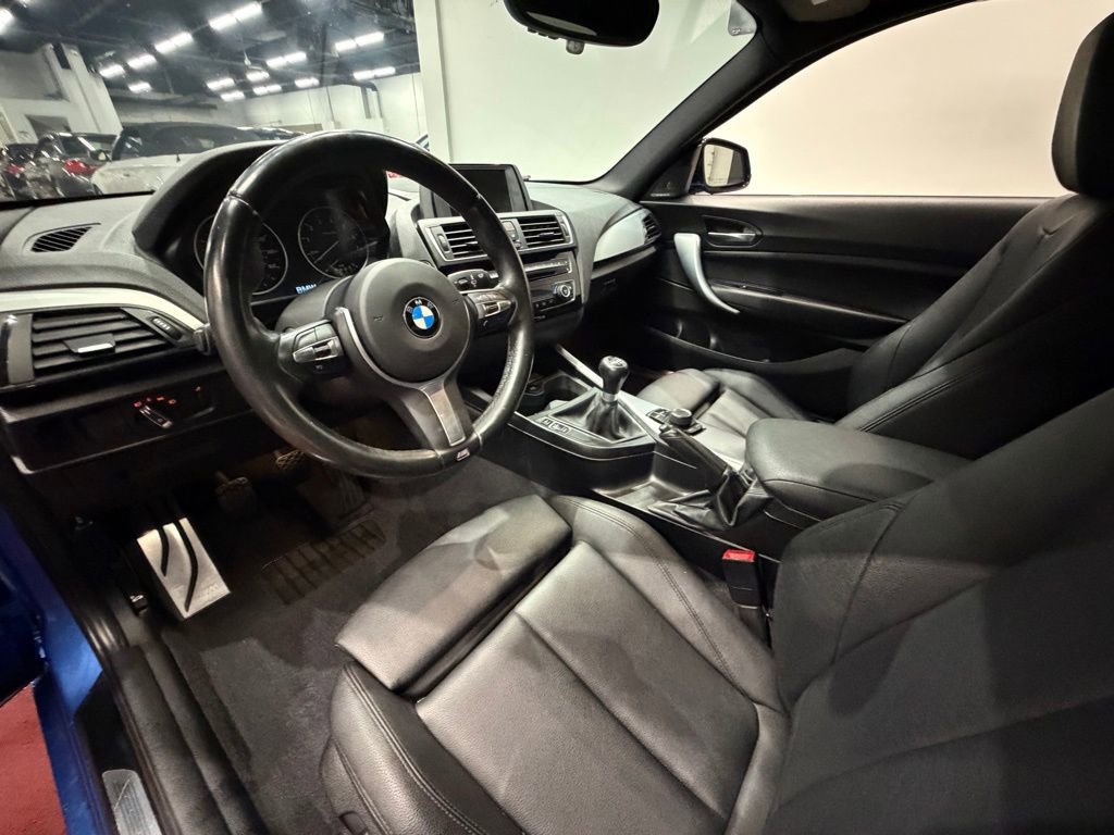 Used 2016 BMW M235i Coupe image 33