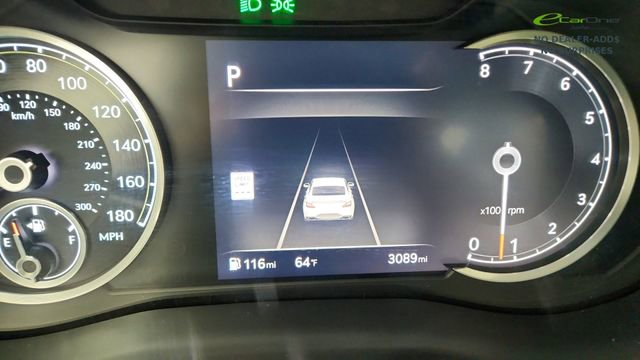 Used 2025 Genesis G70 3.3T Advanced AWD/4WD image 40