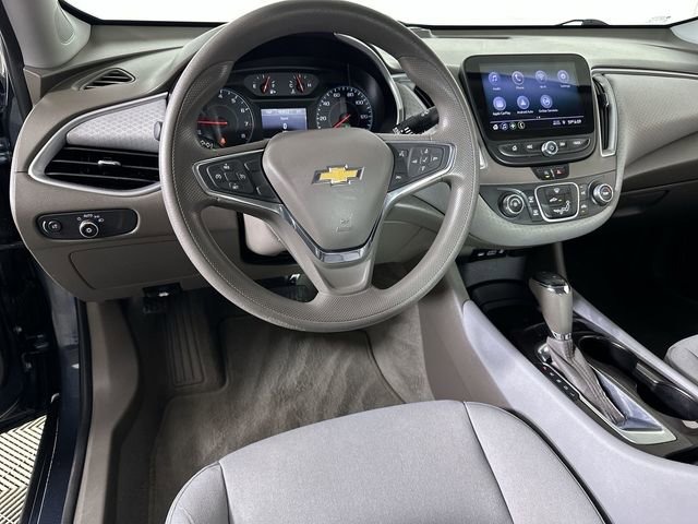 Used 2020 Chevrolet Malibu LS FWD image 21