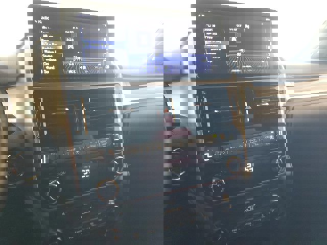 Certified 2022 Lexus GX 460 Premium w/ Premium Package image 28