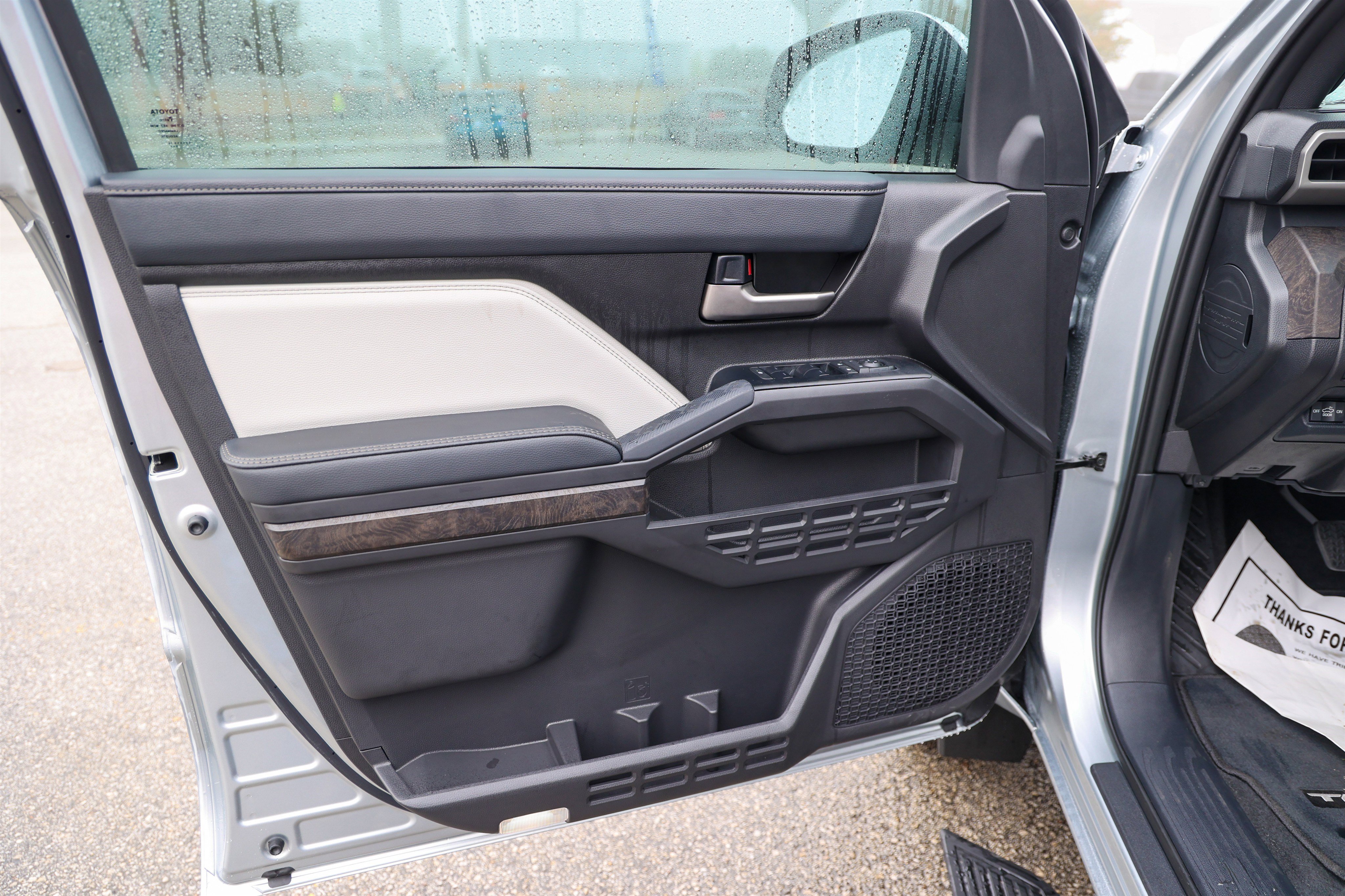 Certified 2026 Toyota Tacoma Limited AWD/4WD image 35