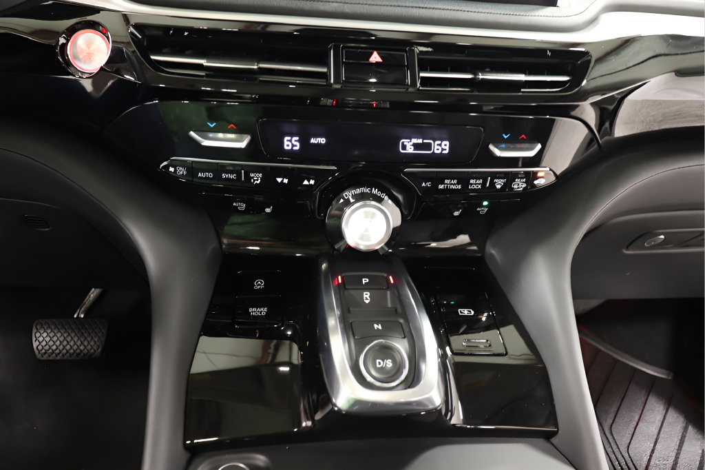 Used 2025 Acura MDX w/ Technology Package AWD/4WD image 28