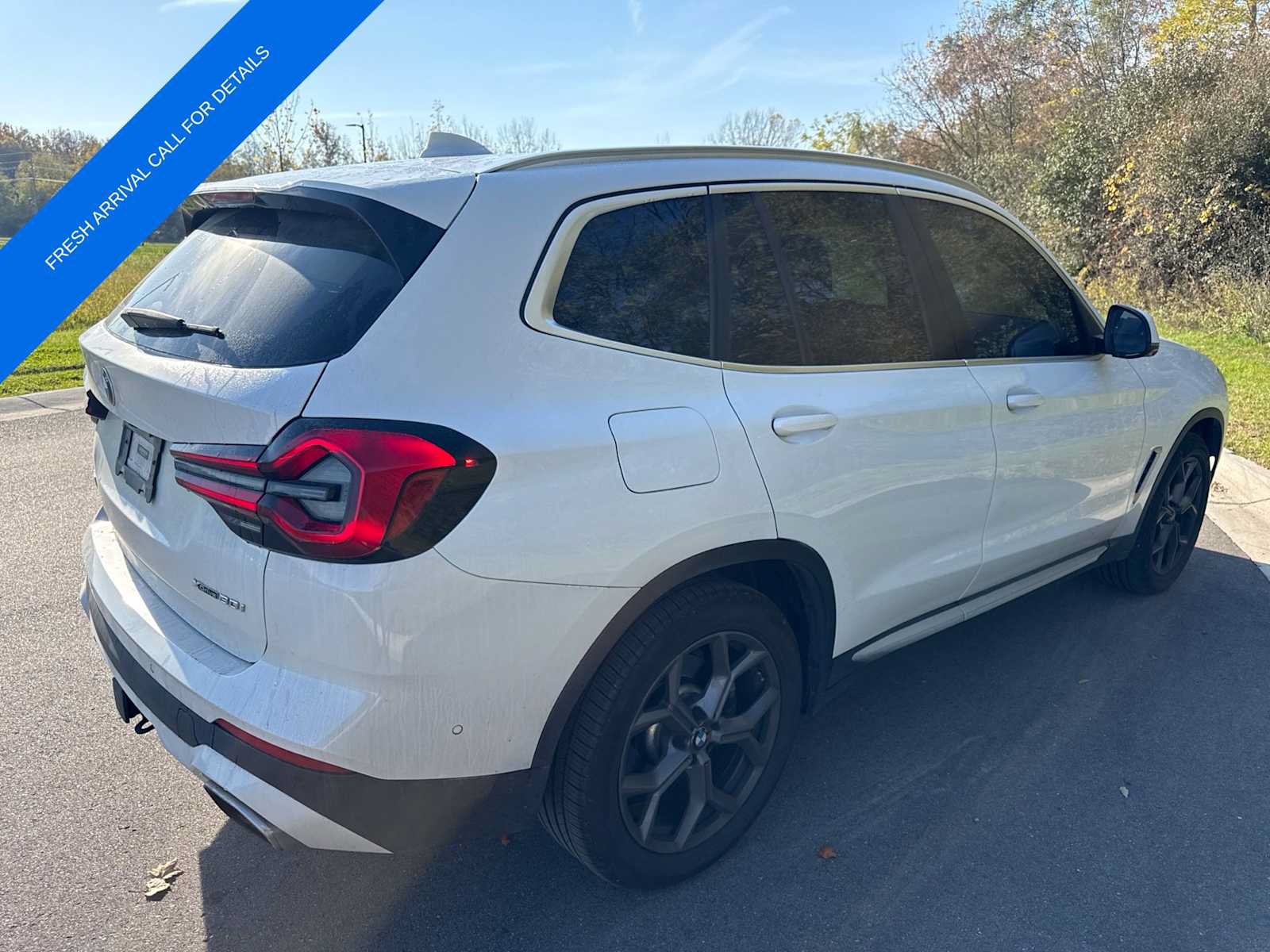 Used 2023 BMW X3 xDrive30i w/ Premium Package w/ZPA AWD/4WD image 8