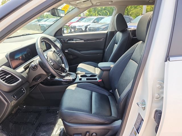 Used 2024 Kia Seltos SX w/ SX Sunroof Package AWD/4WD image 13