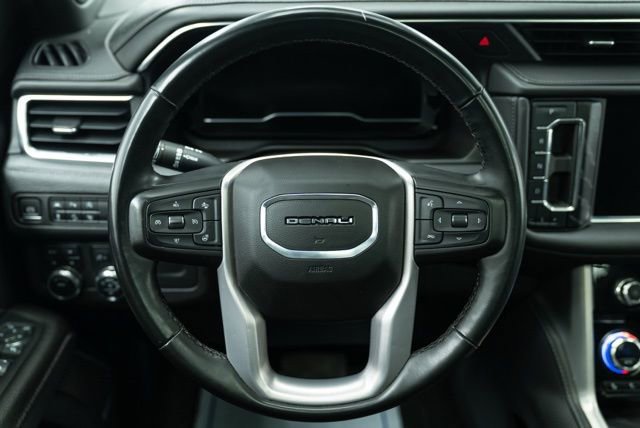 Used 2023 GMC Yukon XL Denali image 21