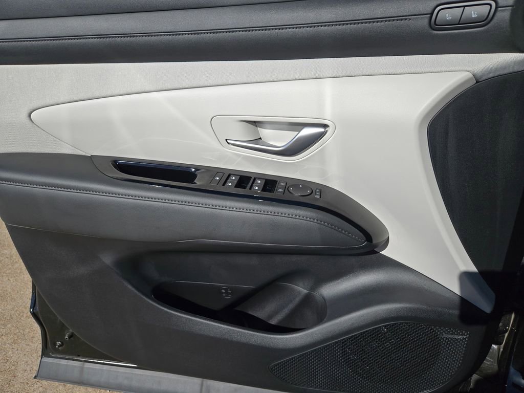 New 2026 Hyundai Tucson Limited image 19
