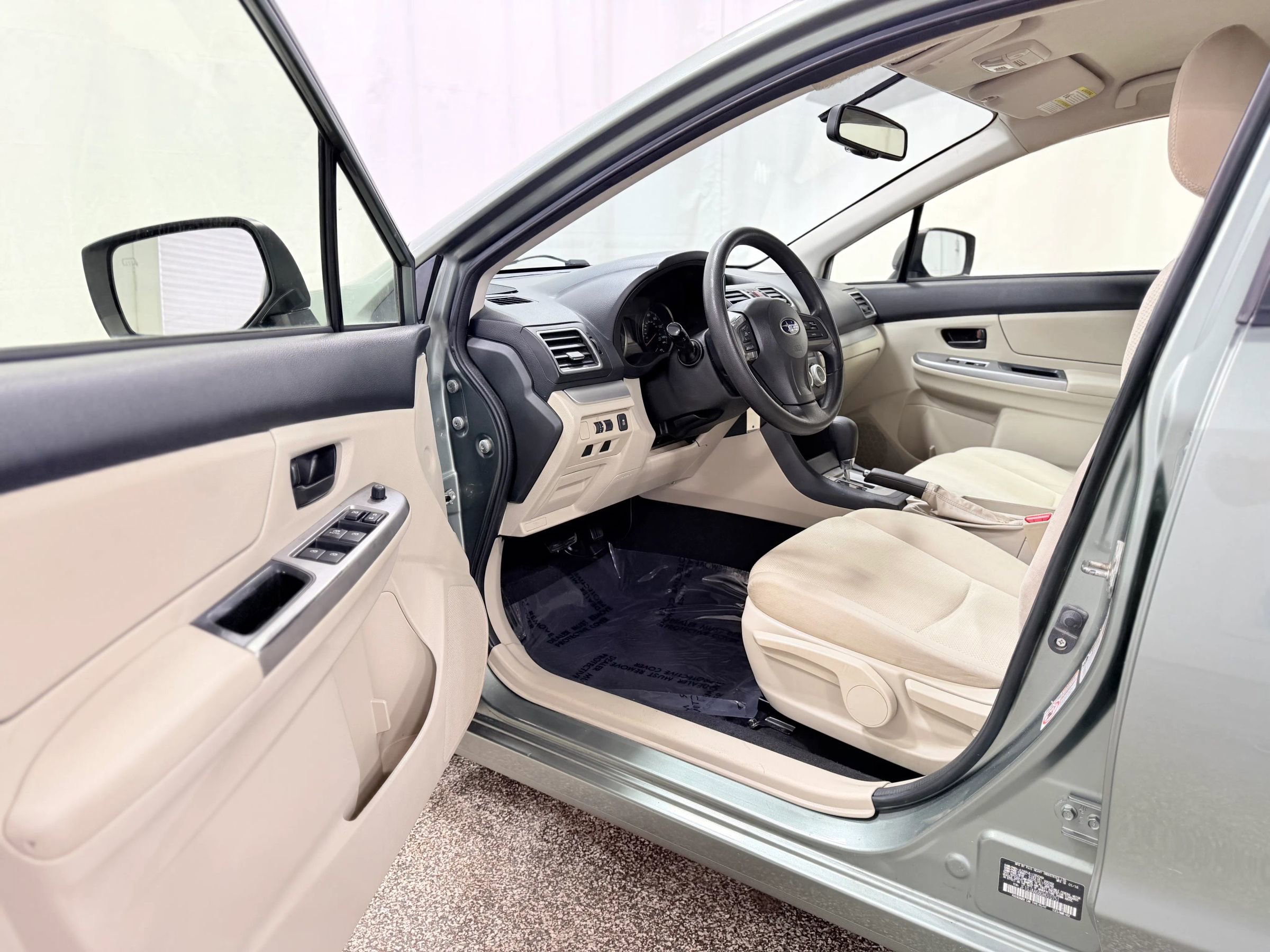 Used 2016 Subaru Impreza 2.0i image 10