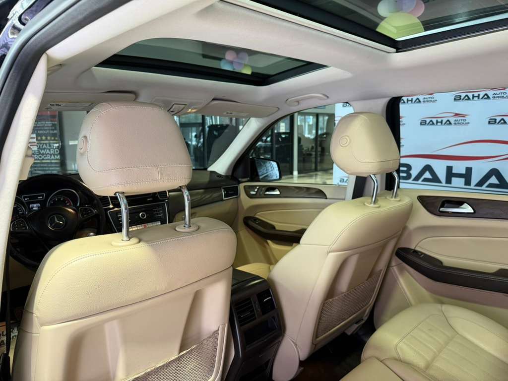 Used 2019 Mercedes-Benz GLS 450 4MATIC image 42