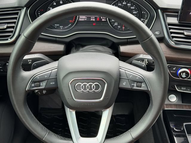 Used 2022 Audi Q5 2.0T Premium AWD/4WD image 11