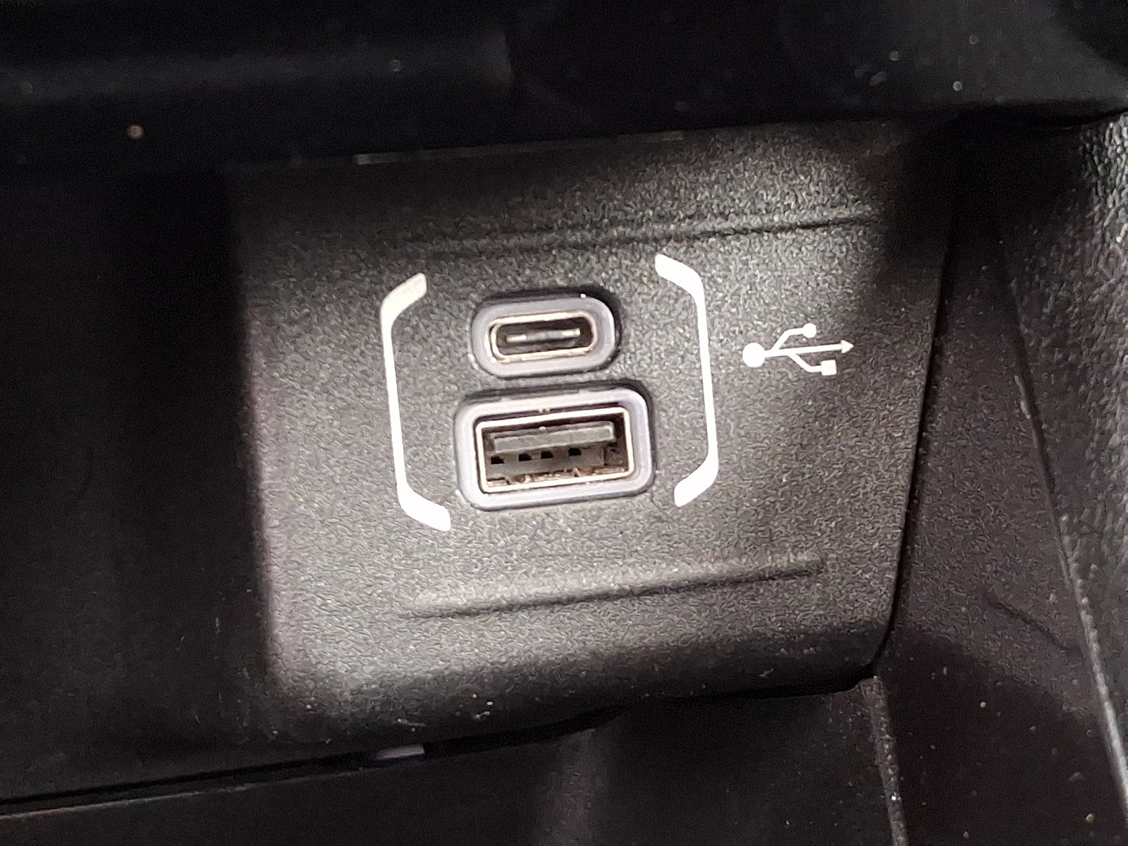 Used 2022 Jeep Compass Latitude w/ Sun and Sound Group image 27