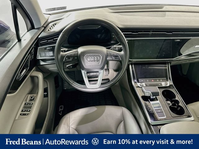 Used 2022 Audi Q7 3.0T Premium AWD/4WD image 28