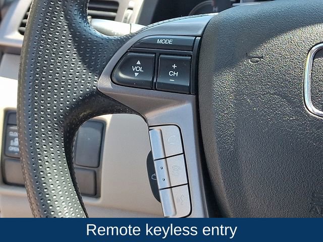 Used 2017 Honda Odyssey SE image 7