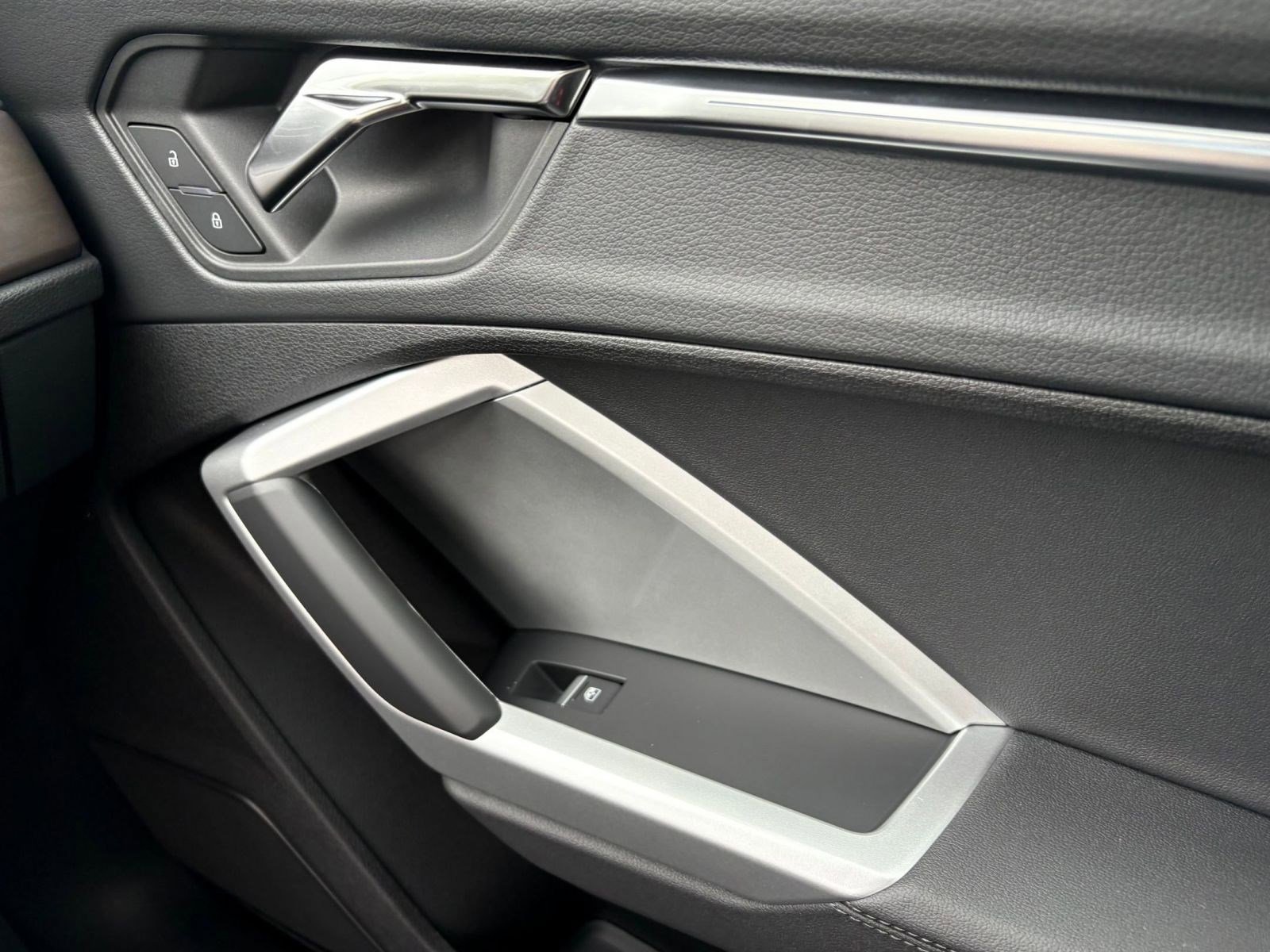 New 2025 Audi Q3 2.0T Premium Plus image 14