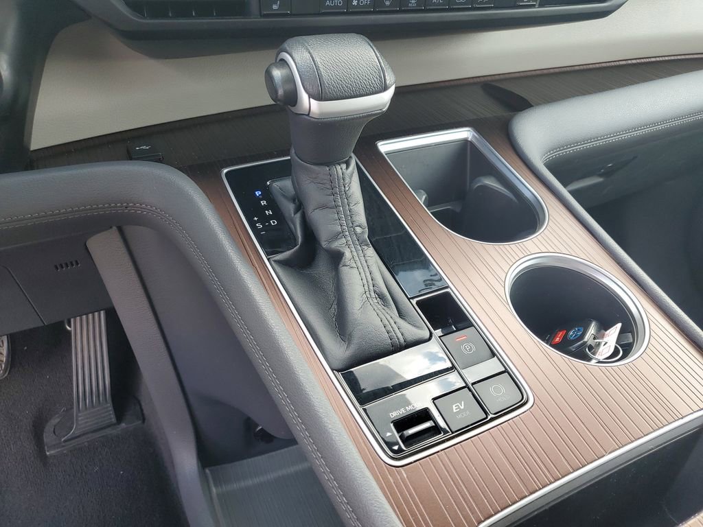 Used 2022 Toyota Sienna XLE image 14