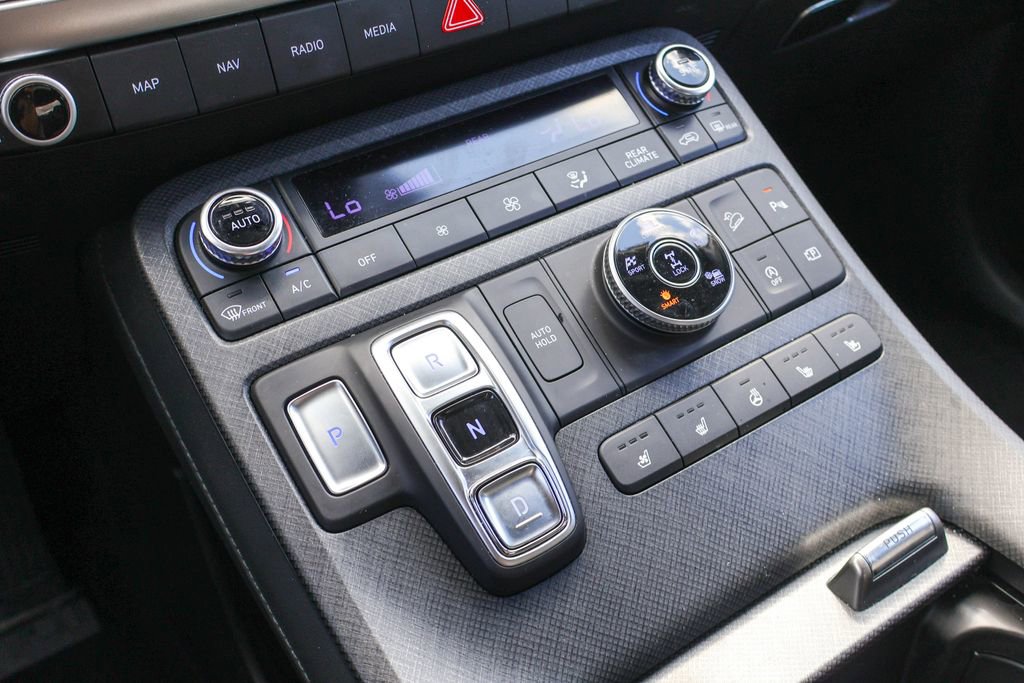 Used 2025 Hyundai Palisade Limited image 17