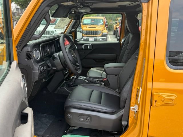 New 2026 Jeep Gladiator Sport AWD/4WD image 14