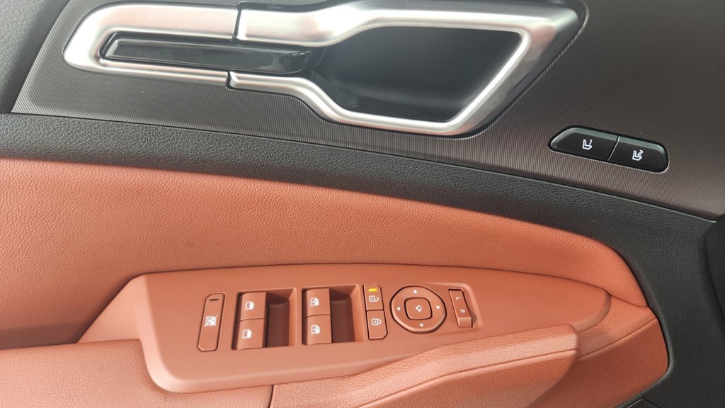 New 2026 Kia Sportage SX AWD/4WD image 20