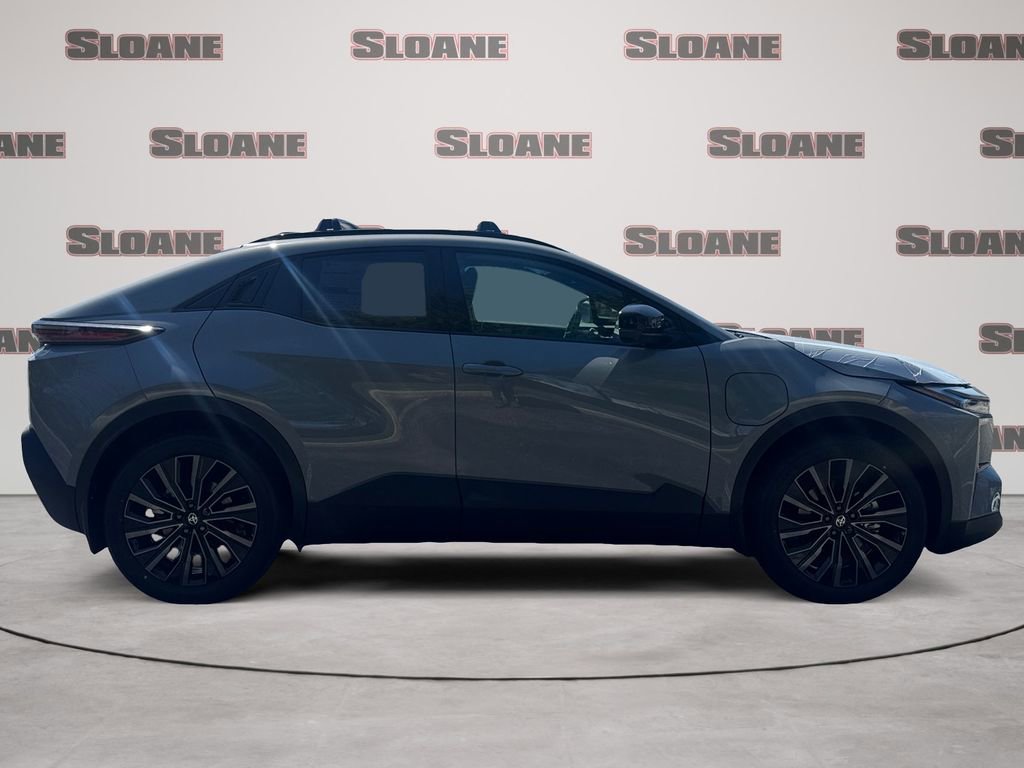 New 2026 Toyota C-HR image 6