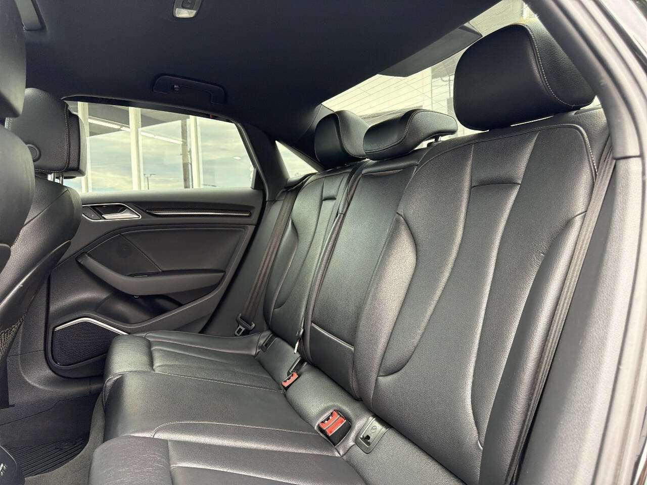Used 2020 Audi S3 Premium Plus w/ Premium Plus Package AWD/4WD image 35