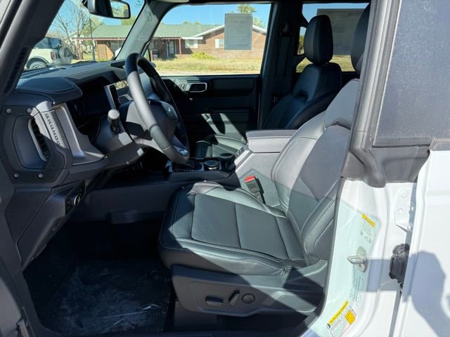 New 2025 Ford Bronco Outer Banks image 13