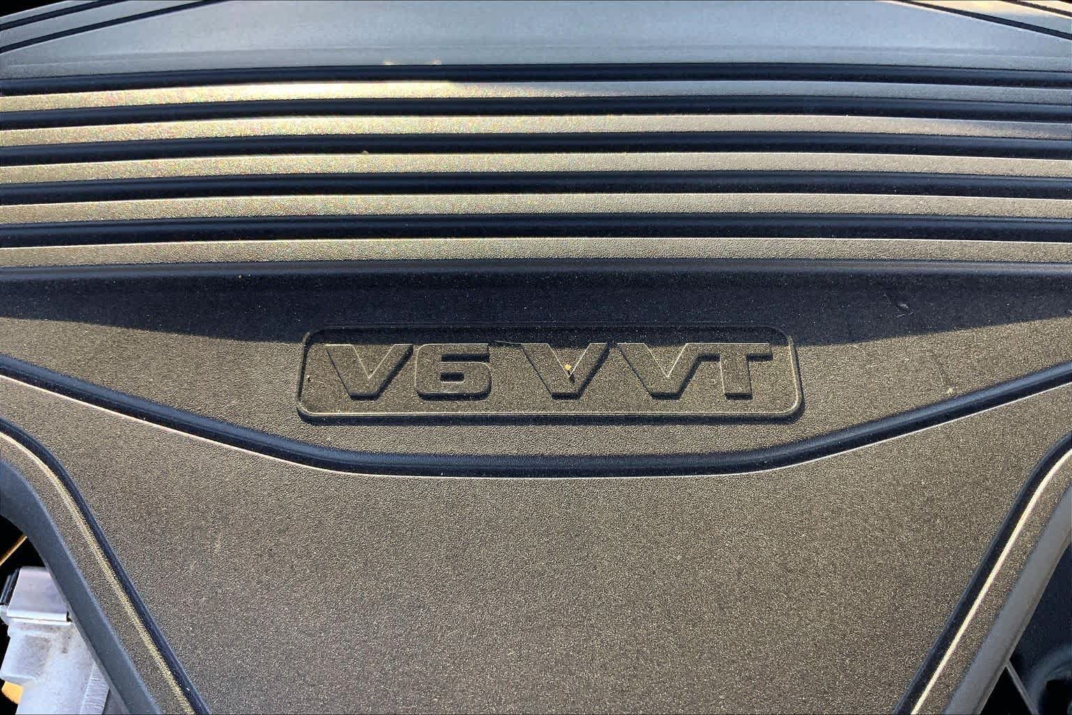 Used 2019 Chevrolet Blazer LT FWD image 32