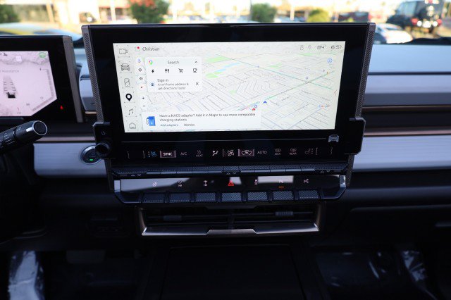 Used 2022 GMC Hummer EV Edition 1 w/ LPO, Illumination Package AWD/4WD image 30